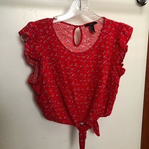 Cute crop top!